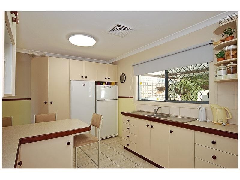 20 Finchley Crescent, Balga WA 6061