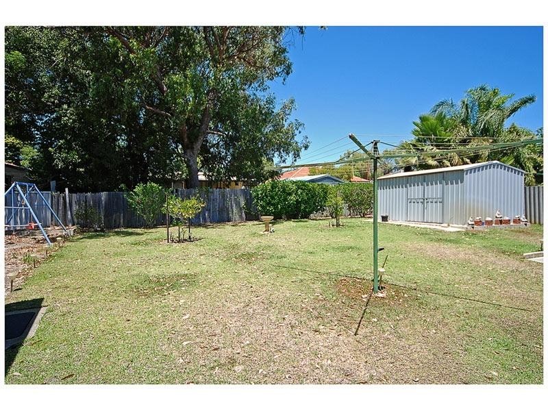 20 Finchley Crescent, Balga WA 6061