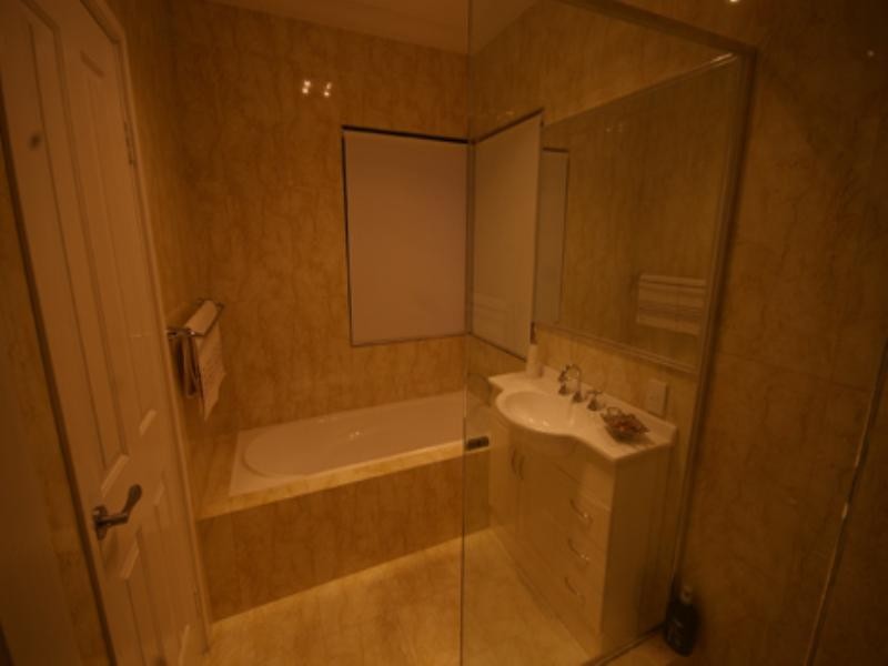 10 Tissington Drive, Darch WA 6065