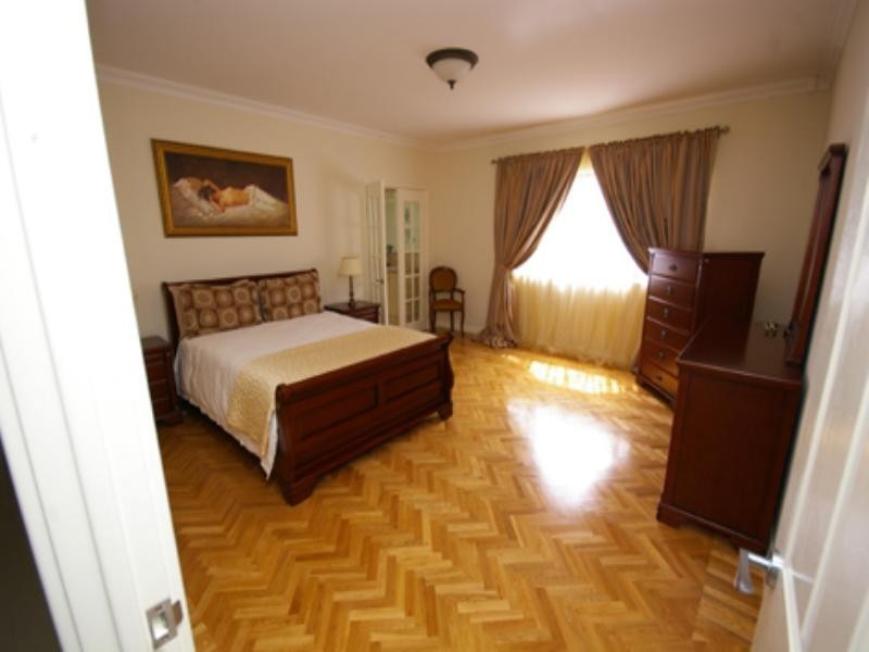 10 Tissington Drive, Darch WA 6065