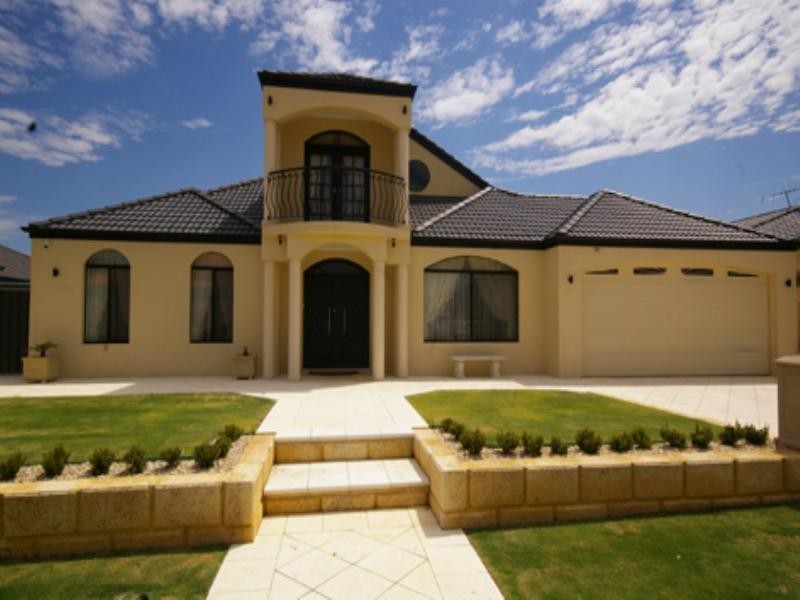 10 Tissington Drive, Darch WA 6065