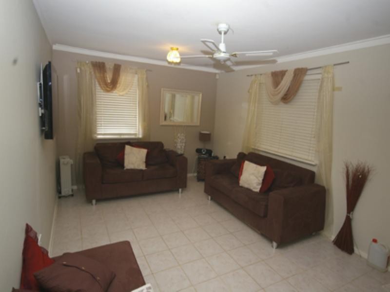 40 Majella Road, Westminster WA 6061