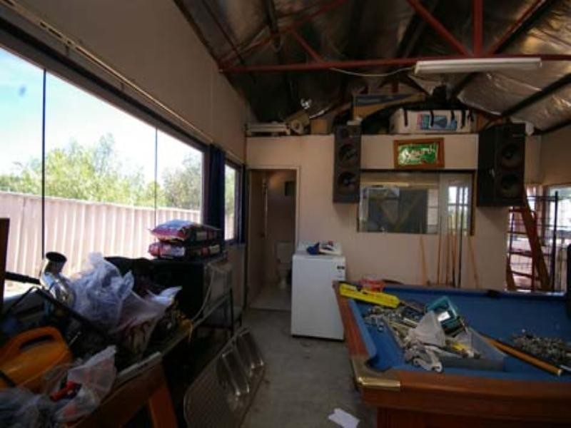1 Woodbine Terrace, Mirrabooka WA 6061