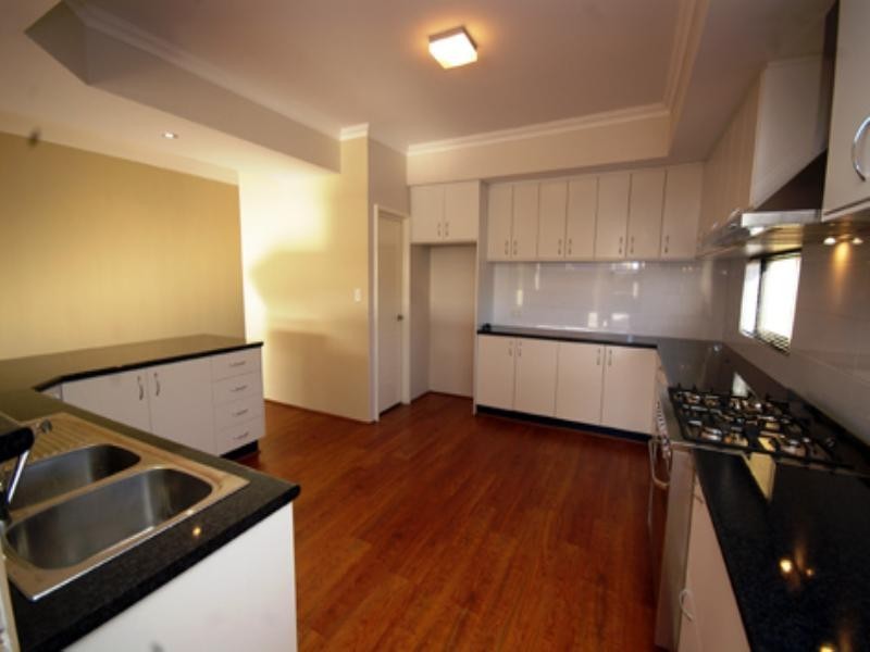 7 Kalinga Drive, Ellenbrook WA 6069