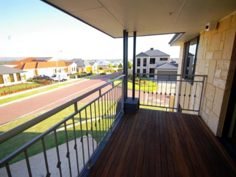 7 Kalinga Drive, Ellenbrook WA 6069