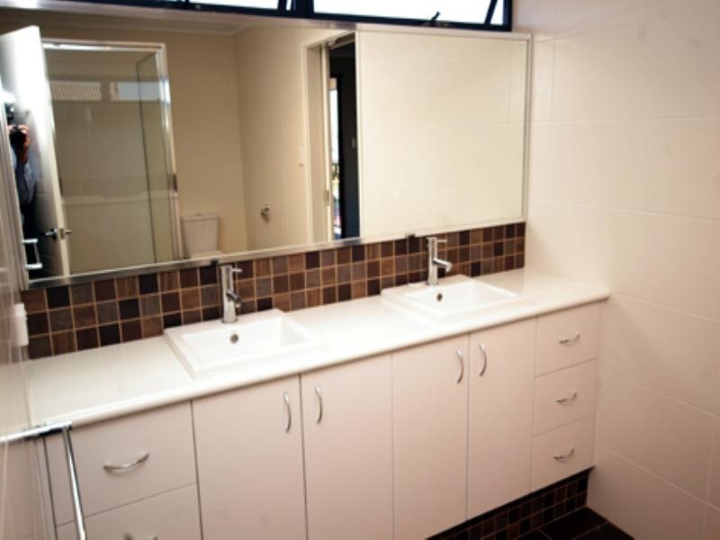 7 Kalinga Drive, Ellenbrook WA 6069