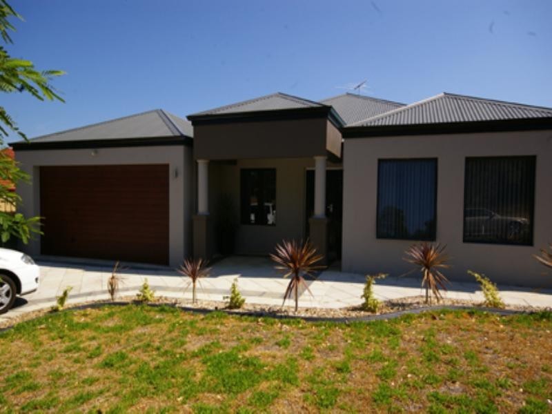 253 Kingsway, Darch WA 6065