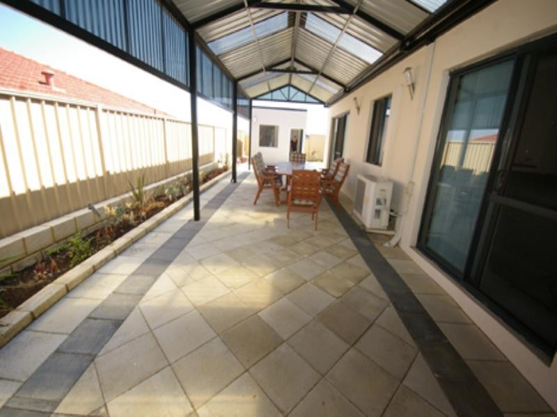 253 Kingsway, Darch WA 6065