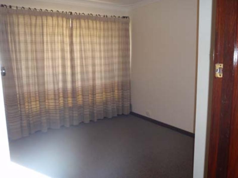 83 Rochester Circle, Balga WA 6061