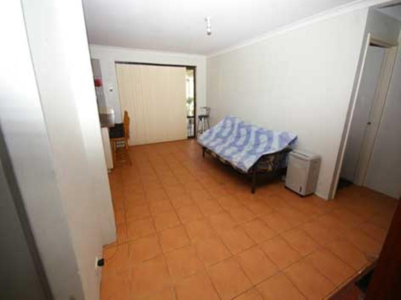 25 Hartland Place, Yanchep WA 6035