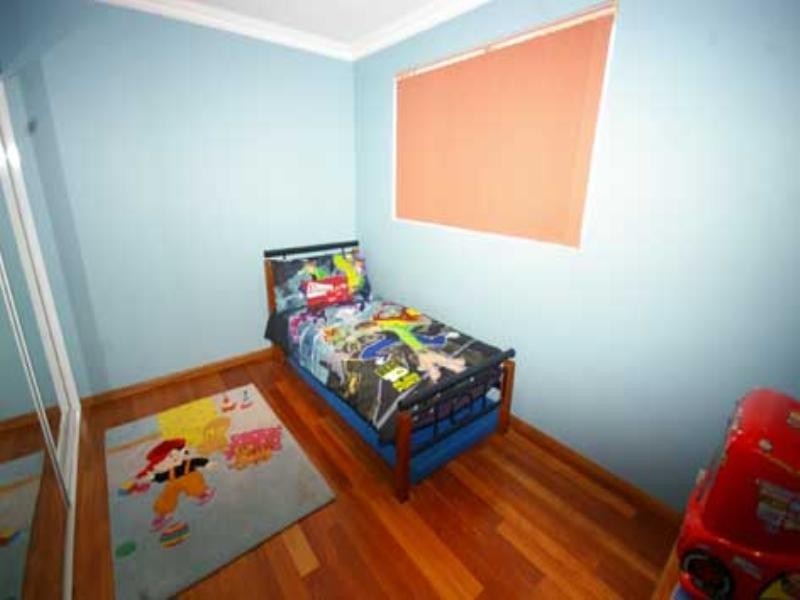 5 Magill Street, Landsdale WA 6065