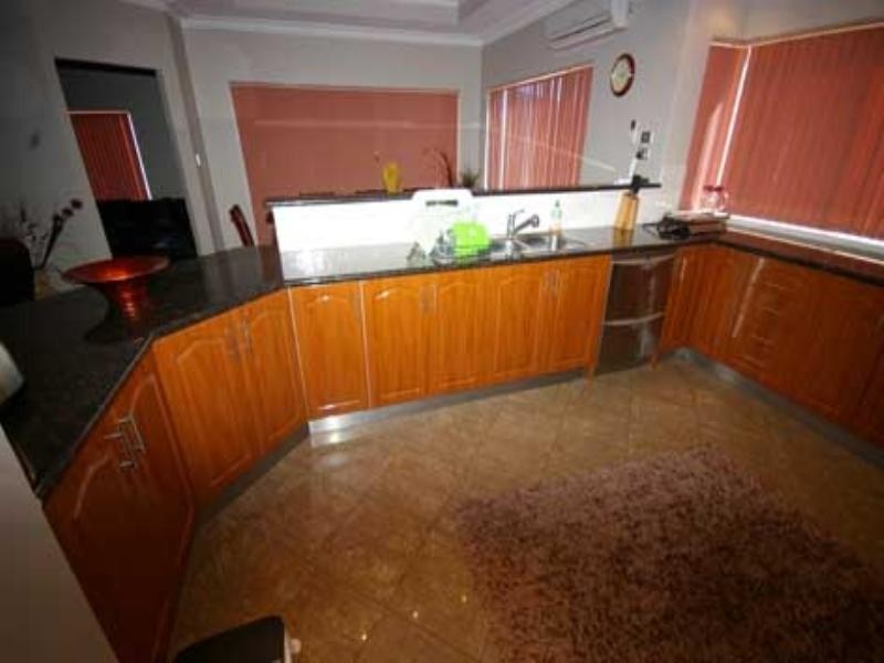 5 Magill Street, Landsdale WA 6065