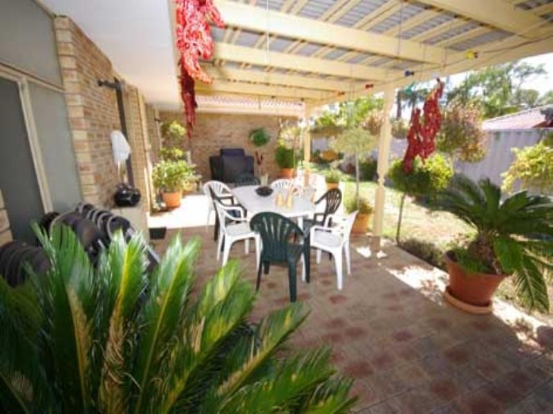 14 Trafalgar Gardens, Marangaroo WA 6064