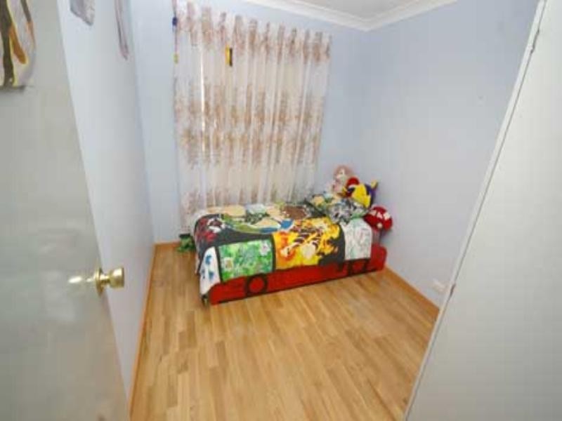 14 Trafalgar Gardens, Marangaroo WA 6064