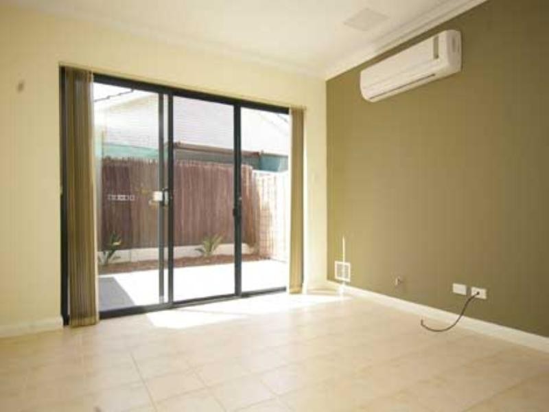 6A Chilgrove Way, Balga WA 6061