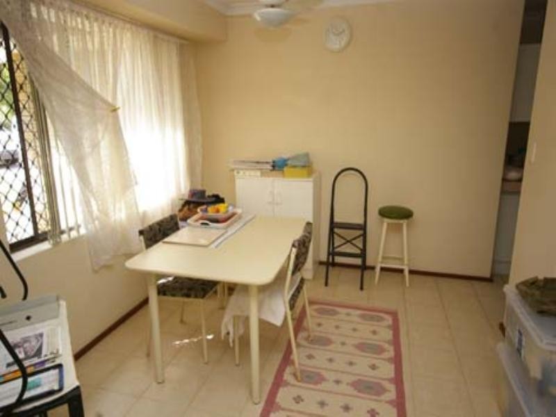 4/9 Sylvia Way, Eden Hill WA 6054