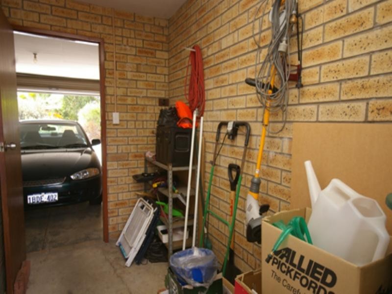 4/9 Sylvia Way, Eden Hill WA 6054