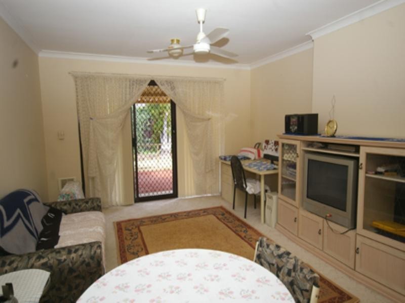 4/9 Sylvia Way, Eden Hill WA 6054