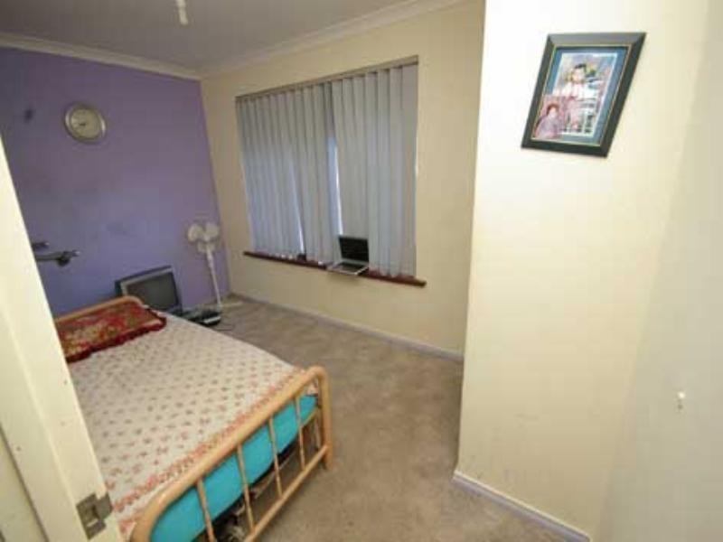 39 Yandal Crescent, Ballajura WA 6066