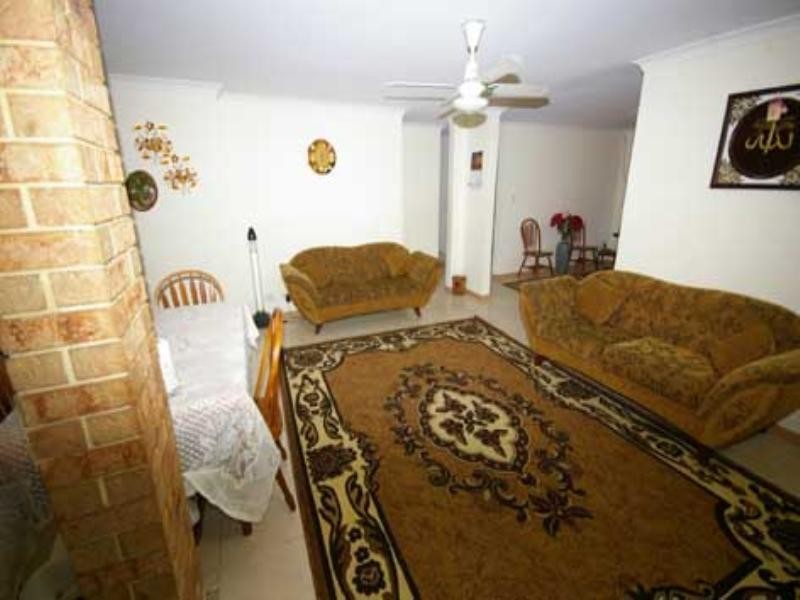 39 Yandal Crescent, Ballajura WA 6066