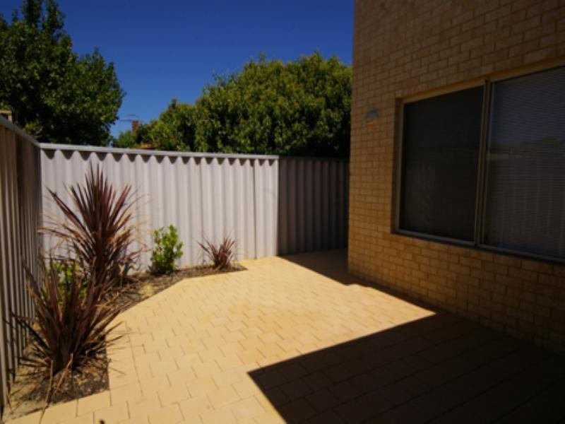 14C Marda Way, Nollamara WA 6061