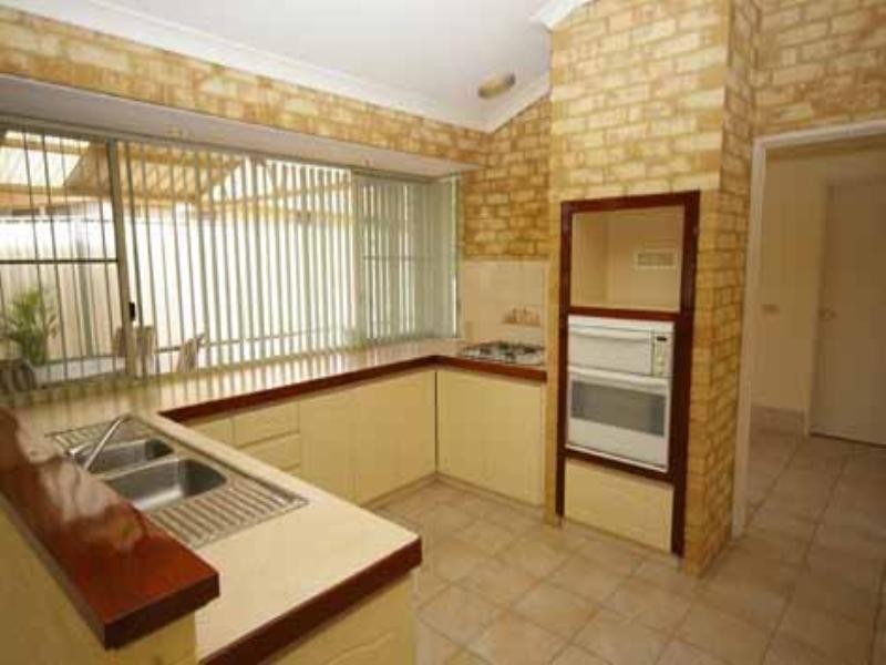 1 Pinecrest Gardens, Dianella WA 6059