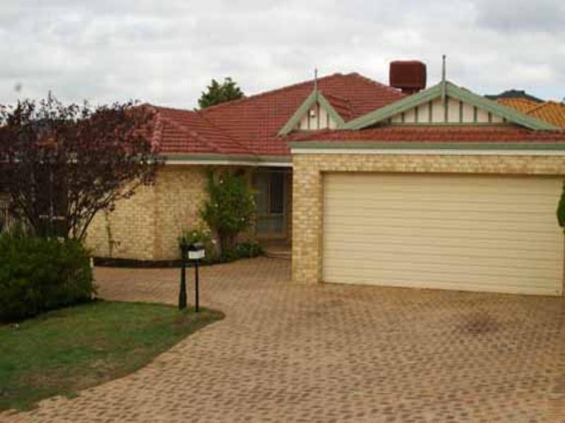 1 Pinecrest Gardens, Dianella WA 6059