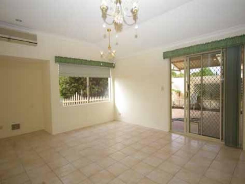1 Pinecrest Gardens, Dianella WA 6059