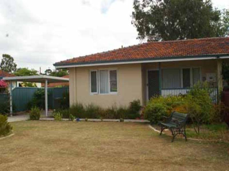 3A Tendring Way, Girrawheen WA 6064