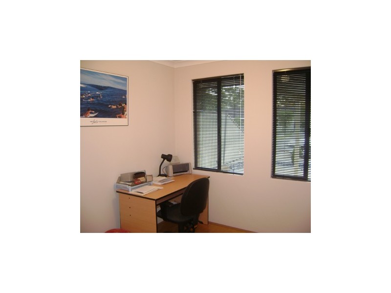 80 Finchley Crescent, Balga WA 6061