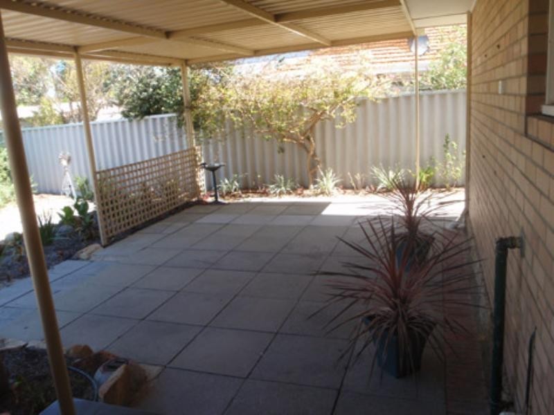 38 Templeton Crescent, Girrawheen WA 6064