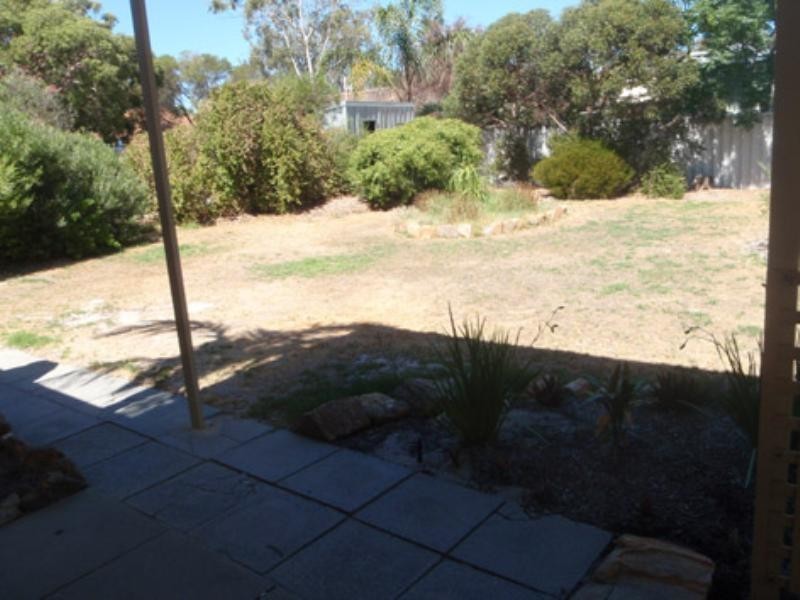 38 Templeton Crescent, Girrawheen WA 6064