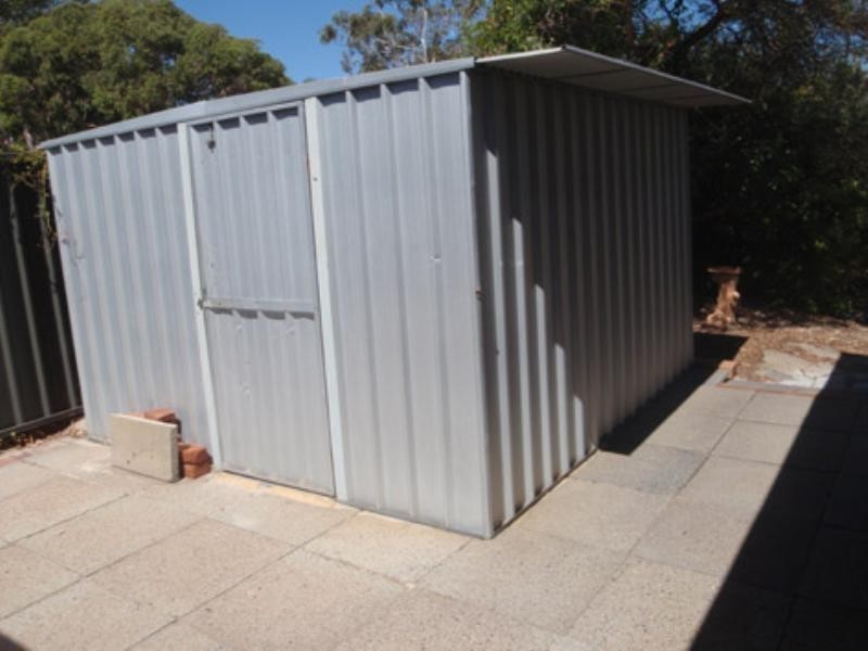 38 Templeton Crescent, Girrawheen WA 6064