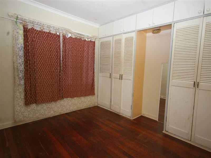 17 Markham Way, Balga WA 6061