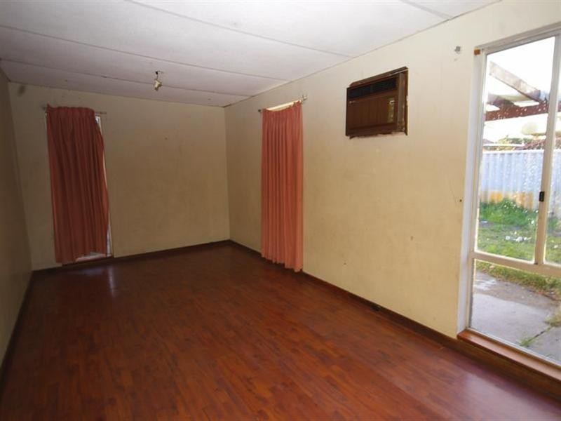 17 Markham Way, Balga WA 6061