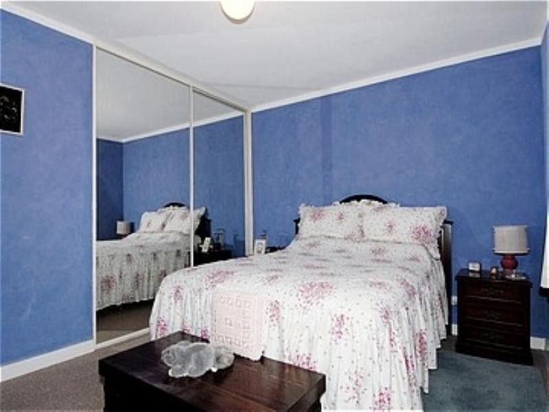 6/4 Canham Way, Orelia WA 6167