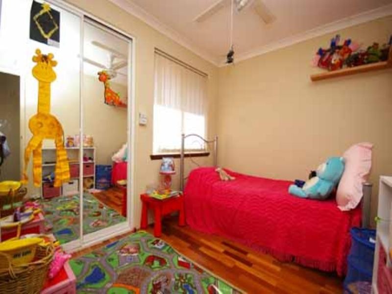 104A Valentine Avenue, Dianella WA 6059