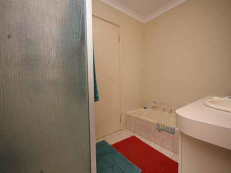 104A Valentine Avenue, Dianella WA 6059