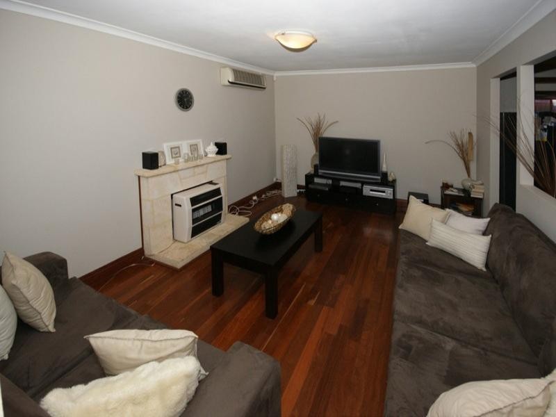 40 Mercer Way, Balga WA 6061