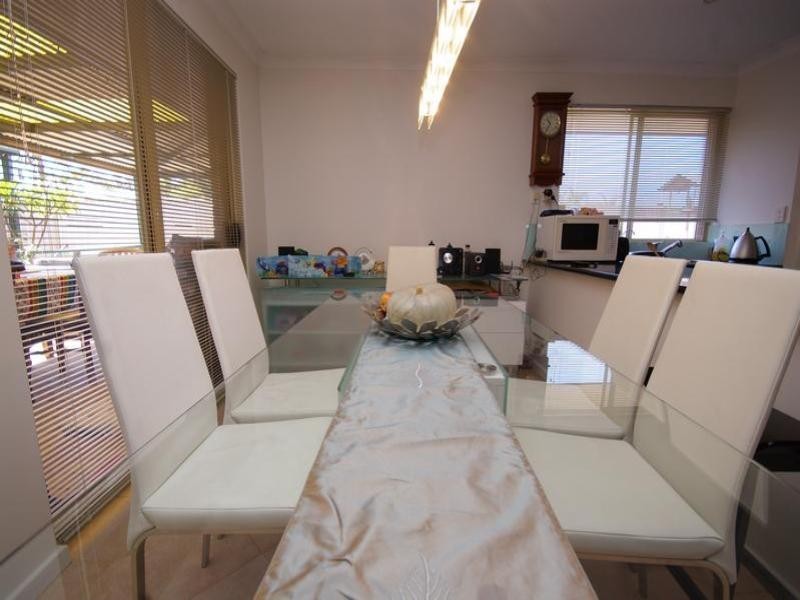 5 Caffrum Green, Mirrabooka WA 6061