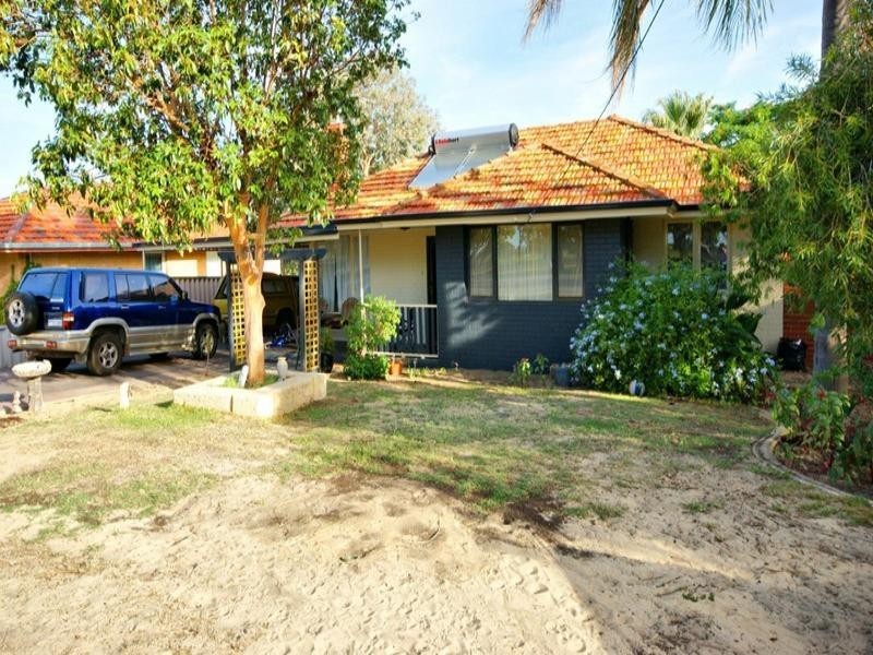 20 Fernhurst Crescent, Balga WA 6061