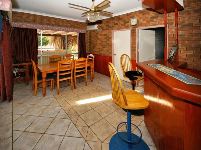 20 Fernhurst Crescent, Balga WA 6061