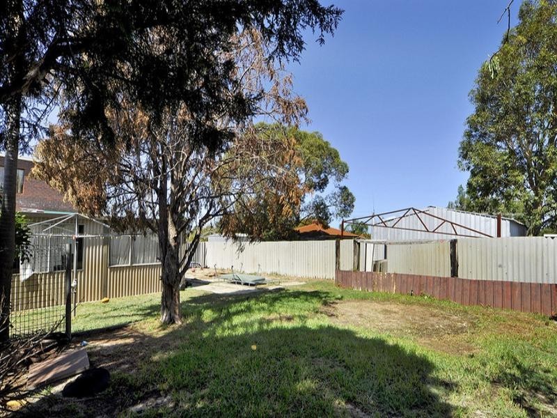 204 Arkana Road, Westminster WA 6061