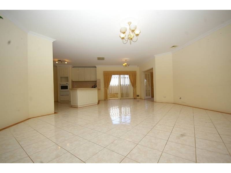 4 Donegal Lane, Alexander Heights WA 6064