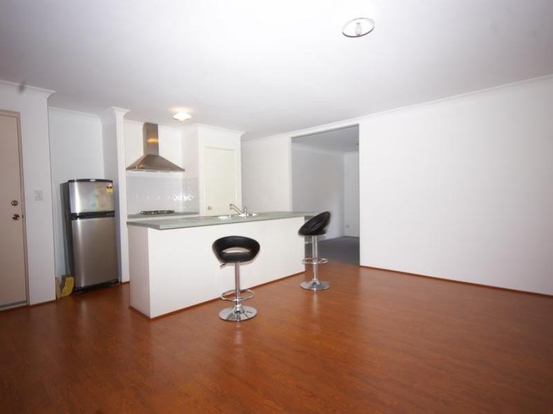 8 Belsar Link, Ellenbrook WA 6069
