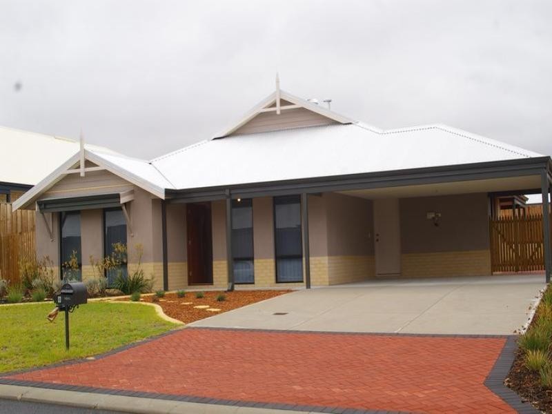 8 Belsar Link, Ellenbrook WA 6069