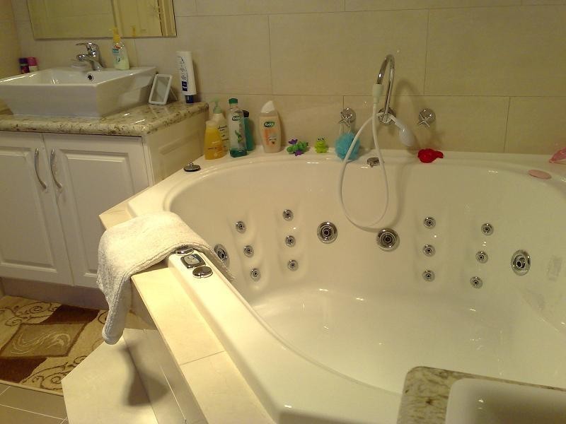 8 Romaine Loop, Darch WA 6065