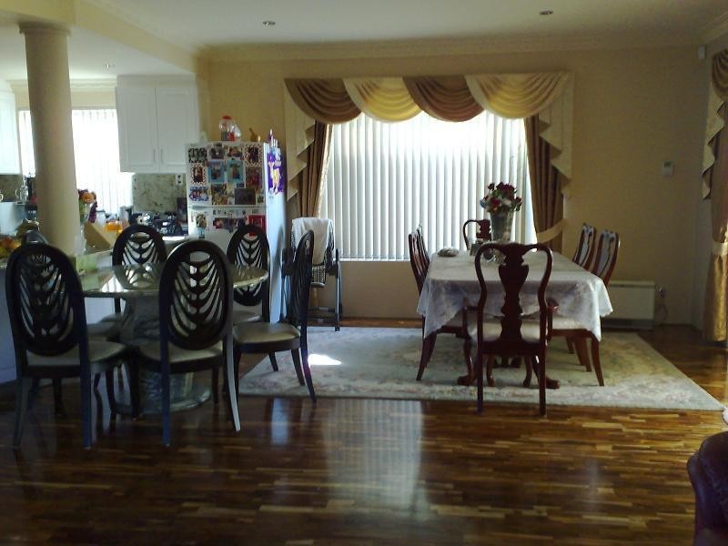 8 Romaine Loop, Darch WA 6065