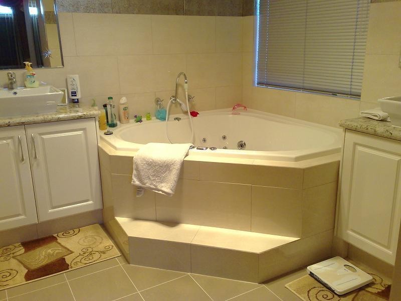 8 Romaine Loop, Darch WA 6065