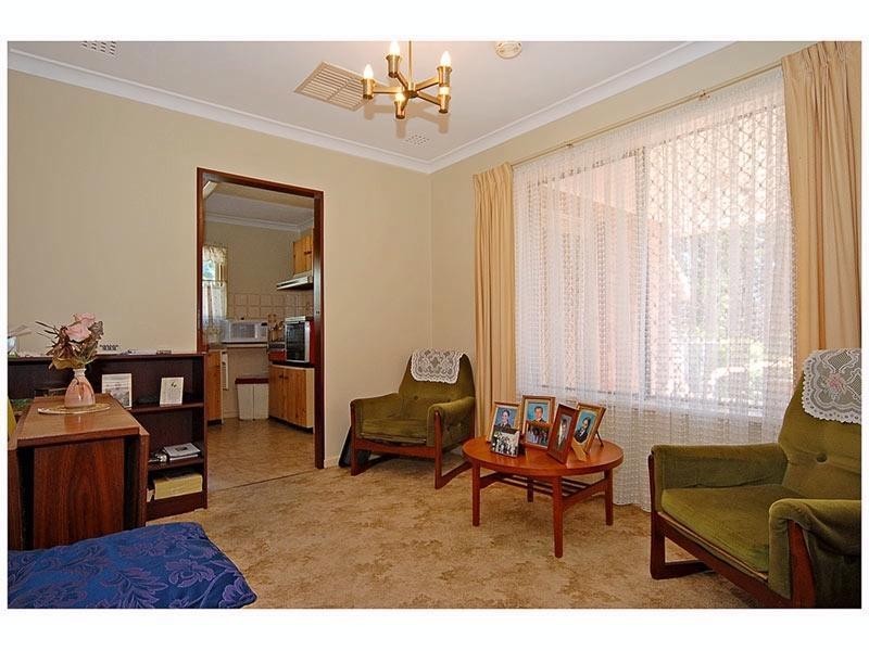 36 Loughton Way, Balga WA 6061